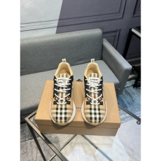 Burberry Sneakers